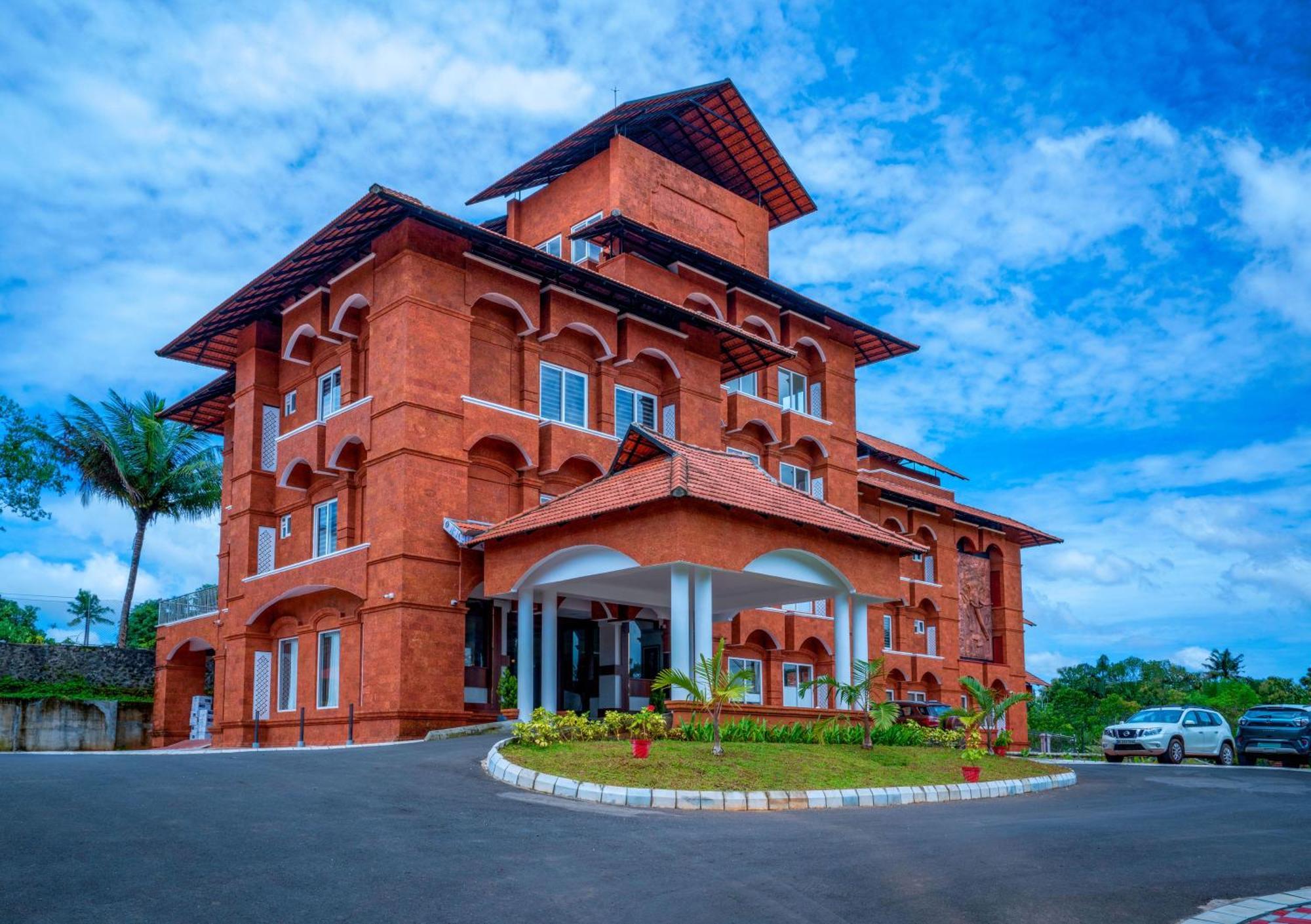 Kumbanad Heritage Hotel Vennikulam Екстер'єр фото